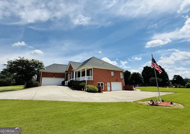 4th image of 2909 N Sharon Church Rd, Loganville, GA 30052 | MLS# 10821360