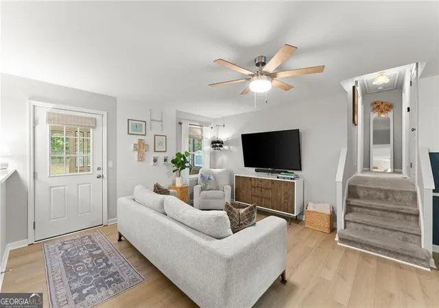 Photo 2 of Single family home for sale at 6804 Union Hl Rd, Canton, GA 30115 | MLS# 10806933 | Listing updated on 2026-09-17