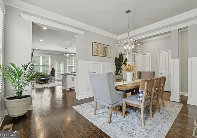 Photo 4 of Townhouse for sale at 6921 Fellowship Ln, Flowery Branch, GA 30542 | MLS# 10792755 | Listing updated on 2026-08-17