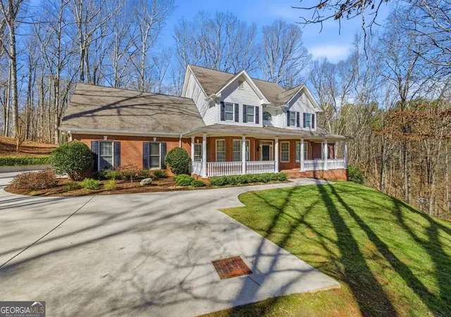 Photo 2 of Single family home for sale at 5576 Riverwalk Ct, Gainesville, GA 30506 | MLS# 10695249 | Listing updated on 2026-08-13