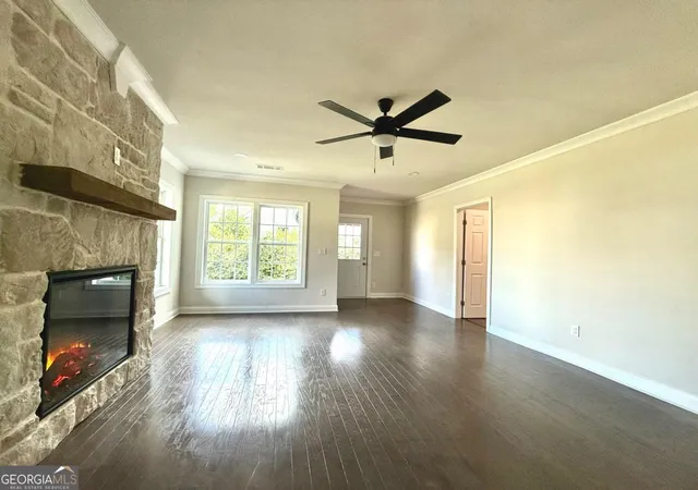 4th image of 213 Fair St, Baxley, GA 31513 | MLS# 10674265