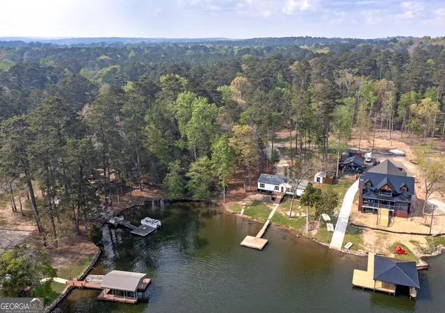 Photo 3 of Manufactured home for sale at 595 Barnetts Brg Rd, Jackson, GA 30233 | MLS# 10728919 | Listing updated on 2026-07-31