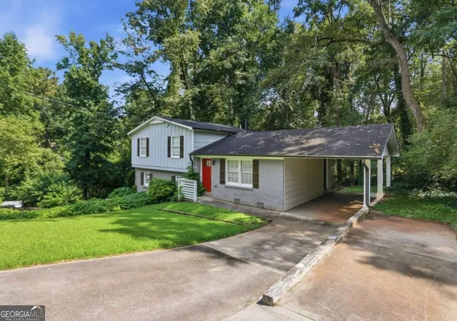 Single family home for sale at 1633 Pine Glen Cir, Decatur, GA 30035 | MLS# 10832861