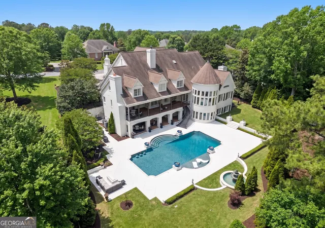 Photo 3 of Mansion for sale at 9 Belle Meade Dr, Rome, GA 30165 | MLS# 10700192 | Listing updated on 2026-07-30