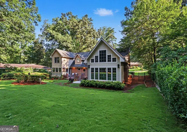 Photo 3 of Single family home for sale at 804 Pinetree Dr, Decatur, GA 30030 | MLS# 10812869 | Listing updated on 2026-08-08