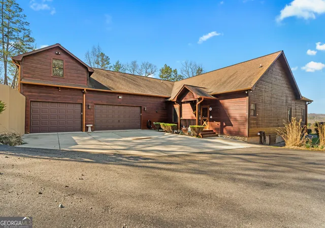 Homes for sale in Morganton, GA | 45 Turning Lay Rd, Morganton, GA 30560 | MLS# 10718591
