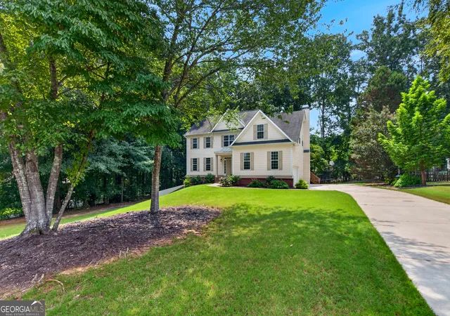 2nd image of 25 Heron Pt, Newnan, GA 30263 | MLS# 10817200