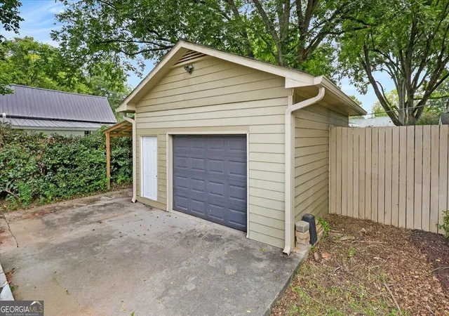 4th image of 303 S Main Street, Adairsville, GA 30103 | MLS# 10835230