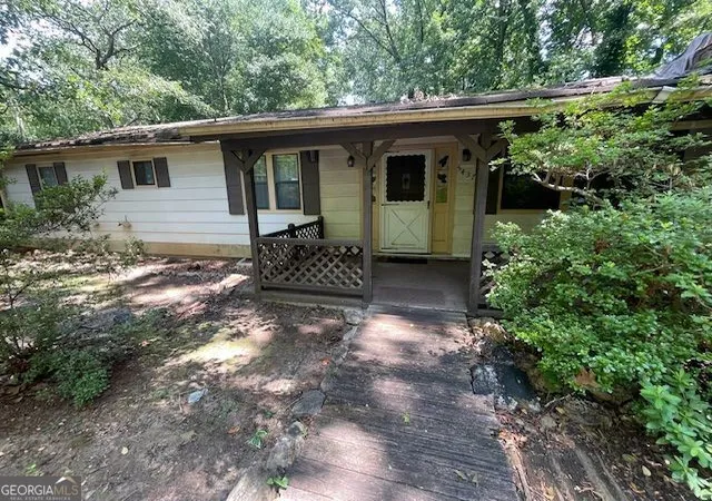 Photo 1 of Sale Pending at 5437 Hamby Rd, Acworth, GA 30102 | MLS# 10805037 | Listing updated on 2026-08-18