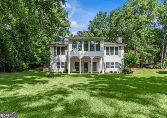 Photo 2 of Single family home for sale at 197 Southshore Rd, Eatonton, GA 31024 | MLS# 10836326 | Listing updated on 2026-09-22