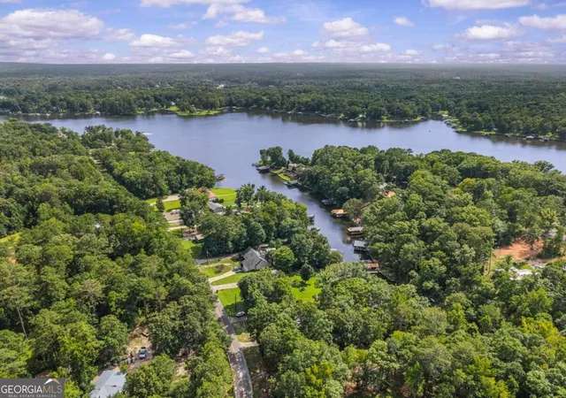 Photo 3 of Single family home for sale at 197 Southshore Rd, Eatonton, GA 31024 | MLS# 10836326 | Listing updated on 2026-09-22