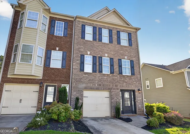 Photo 2 of Townhouse for sale at 2940 Frederica Ct, Douglasville, GA 30135 | MLS# 10802234 | Listing updated on 2026-09-07