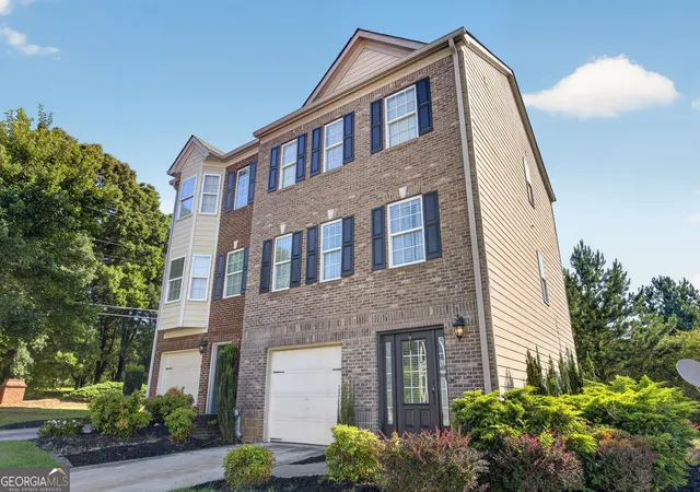 Photo 2 of Townhouse for sale at 2940 Frederica Ct, Douglasville, GA 30135 | MLS# 10802234 | Listing updated on 2026-09-07