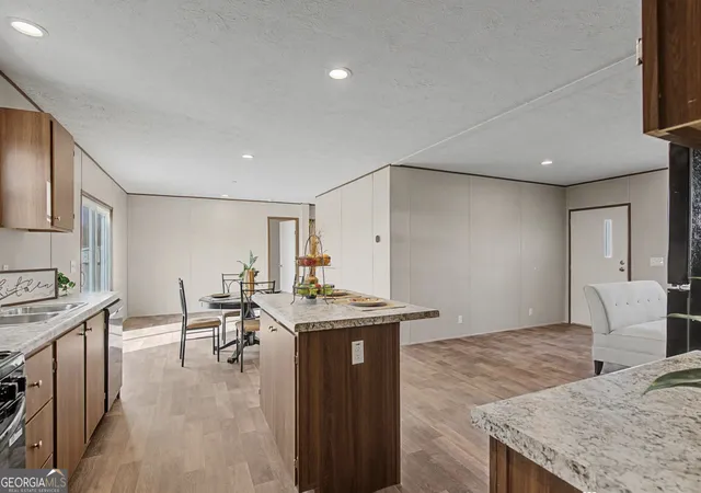 Photo 3 of Single family home for sale at 238 Old Lowell Mill Rd, Carrollton, GA 30116 | MLS# 10788144 | Listing updated on 2026-08-25