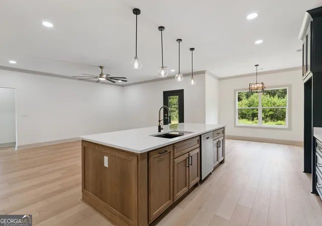 Photo 4 of Single family home for sale at 584 Freedom Trl, Brunswick, GA 31525 | MLS# 10822608 | Listing updated on 2026-08-24
