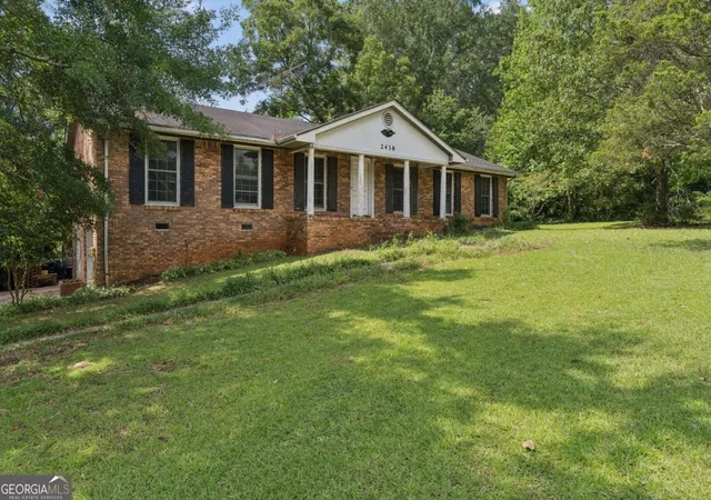 2nd image of 2438 S Hairston Rd, Decatur, GA 30035 | MLS# 10819937