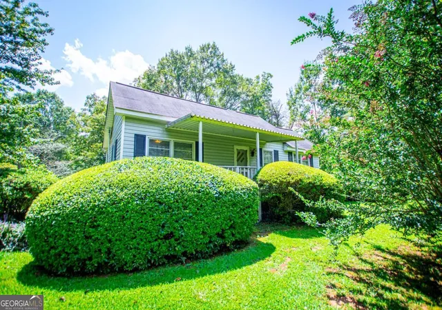 Photo 2 of Sale Pending at 53 Garrett Ln, Carrollton, GA 30117 | MLS# 10828870 | Listing updated on 2026-09-08
