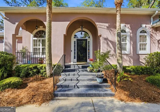 Photo 3 of Single family home for sale at 704 Dungeness, Saint Simons Island, GA 31522 | MLS# 10738224 | Listing updated on 2026-05-06