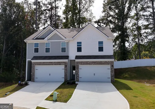 Photo 1 of Townhouse for sale at 5455 Biltmore Dr, Atlanta, GA 30349 | MLS# 10838872 | Listing updated on 2026-10-30