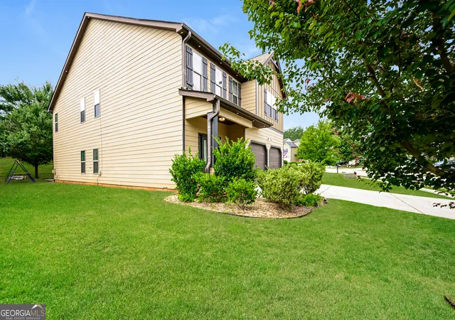 3rd image of 170 Emporia Loop, Mcdonough, GA 30253 | MLS# 10785837