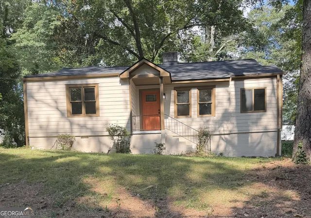 Photo 2 of Single family home for sale at 1124 Westmont Rd Sw, Atlanta, GA 30311 | MLS# 10808505 | Listing updated on 2026-08-31