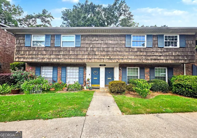 Condo for sale at 3543 Old Chamblee Tucker Rd #E, Atlanta, GA 30340 | MLS# 10827018