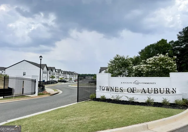 Photo 42 of Townhouse for sale at 275 Auburn Valley Wy, Auburn, GA 30011 | MLS# 10825234 | Listing updated on 2026-08-27