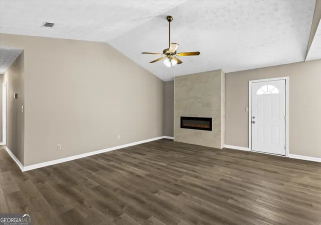 Photo 4 of Sale Pending at 3679 Ashbill, Rex, GA 30273 | MLS# 10834130 | Listing updated on 2026-10-28