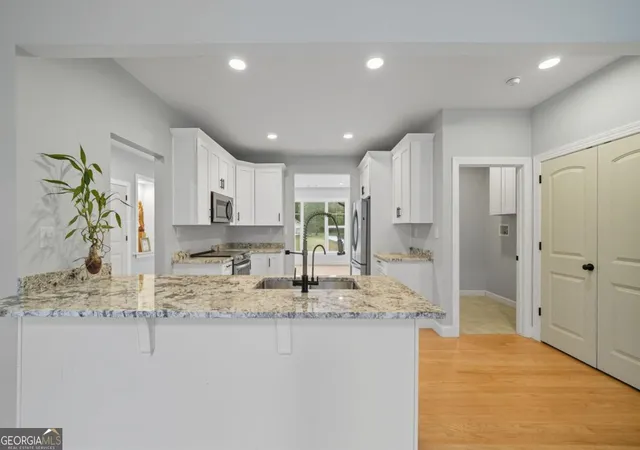 Photo 3 of Single family home for sale at 418 Cartecay River Run, Ellijay, GA 30536 | MLS# 10727776 | Listing updated on 2026-04-23