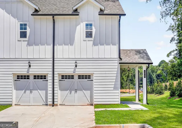 Photo 2 of Townhouse for sale at 175 Bartow St #LOT 9, Fayetteville, GA 30214 | MLS# 10821644 | Listing updated on 2026-09-05