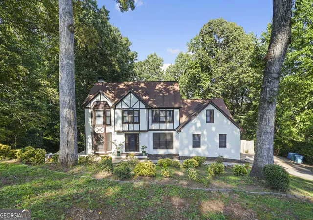 Photo 3 of Single family home for sale at 4640 Calleigh Wy, Snellville, GA 30039 | MLS# 10775832 | Listing updated on 2026-09-11