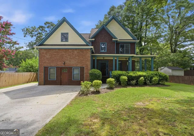 2nd image of 1176 Michael Ln, Decatur, GA 30033 | MLS# 10810511