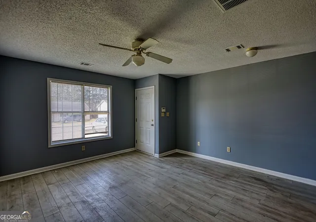 Photo 3 of Multi family home for sale at 2313 Laura Ct Ne, Milledgeville, GA 31061 | MLS# 10817531 | Listing updated on 2026-08-16