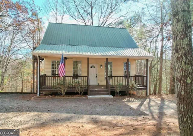 Homes for sale in Cleveland, GA | 1210 Hwy 75 Alt, Cleveland, GA 30528 | MLS# 10772506