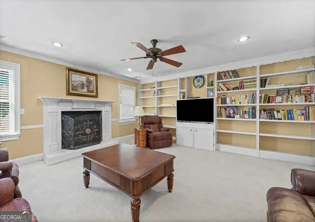 Photo 4 of Single family home for sale at 1530 Woodstock Rd, Roswell, GA 30075 | MLS# 10794316 | Listing updated on 2026-08-12