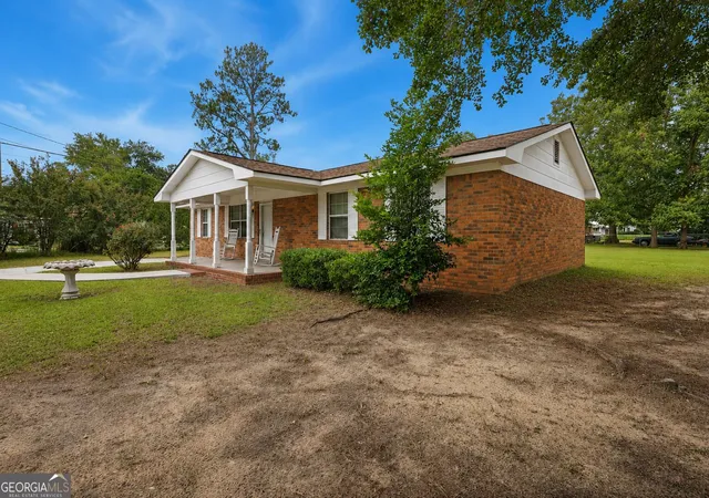 3rd image of 22 S Foss St, Statesboro, GA 30458 | MLS# 10821541