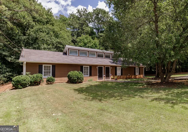 Photo 1 of Sale Pending at 110/112 Loblolly Dr, Athens, GA 30601 | MLS# 10828829 | Listing updated on 2026-08-24