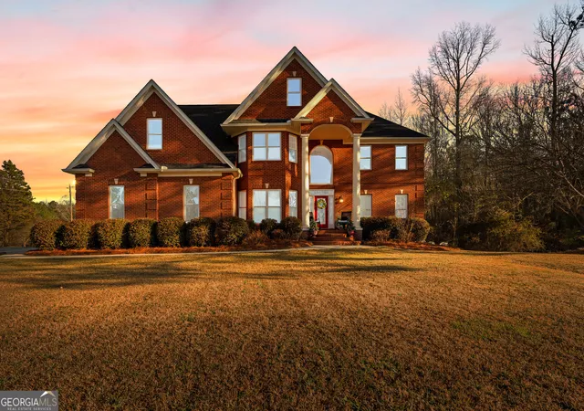 Photo 1 of Mansion for sale at 4101 W Ellis Rd, Griffin, GA 30223 | MLS# 10819157 | Listing updated on 2026-10-04