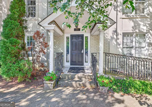 Photo 3 of Condo for sale at 1020 Scott Blvd #D3, Decatur, GA 30030 | MLS# 10829899 | Listing updated on 2026-09-03