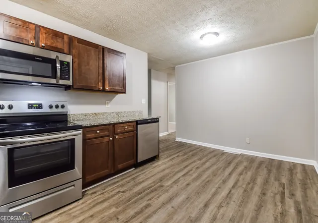 4th image of 3911 Cornell Blvd Sw, Atlanta, GA 30331 | MLS# 10608402