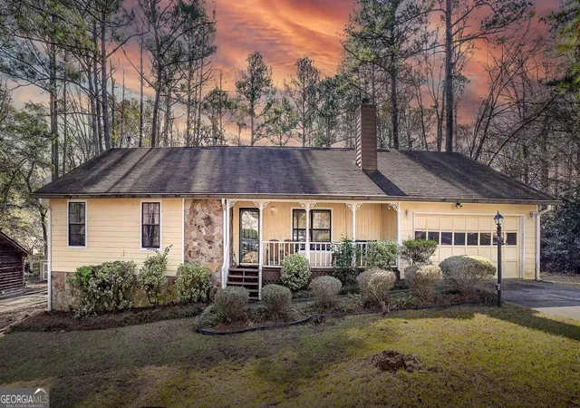 Photo 23 of Sale Pending at 1914 Lullwater Cir, Jonesboro, GA 30236 | MLS# 10651398 | Listing updated on 2026-01-07