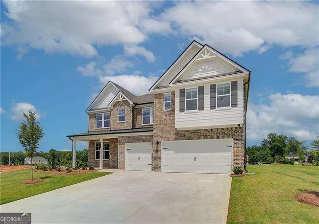 Photo 2 of Single family home for sale at 128 Compass Rd, Hampton, GA 30228 | MLS# 10830701 | Listing updated on 2026-09-18