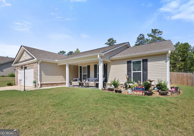 Photo 4 of Single family home for sale at 426 Riley Cir NW, Milledgeville, GA 31061 | MLS# 10829223 | Listing updated on 2026-09-20