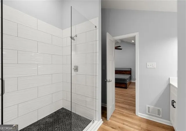 Photo 4 of Single family home for sale at 1980 Clinton Pl, Lawrenceville, GA 30043 | MLS# 10835364 | Listing updated on 2026-09-13
