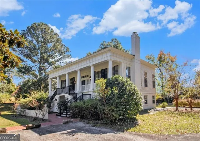 Photo 3 of Single family home for sale at 112 Hillcrest Rd, West Point, GA 31833 | MLS# 10776011 | Listing updated on 2026-09-19