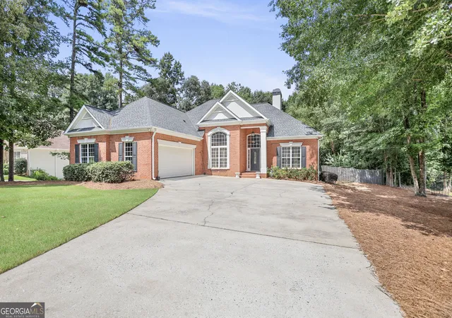 1st image of 95 Lyndhurst Wy, Sharpsburg, GA 30277 | MLS# 10809915