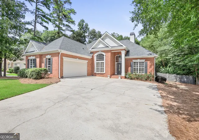 2nd image of 95 Lyndhurst Wy, Sharpsburg, GA 30277 | MLS# 10809915