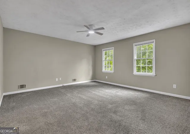 Photo 4 of Single family home for sale at 8673 Plumtree Dr, Riverdale, GA 30274 | MLS# 10781196 | Listing updated on 2026-09-15