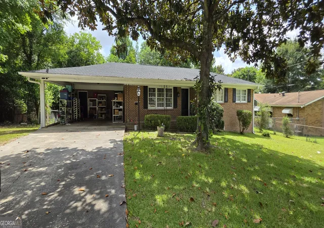 2nd image of 2672 Kent Dr, Macon, GA 31206 | MLS# 10799148