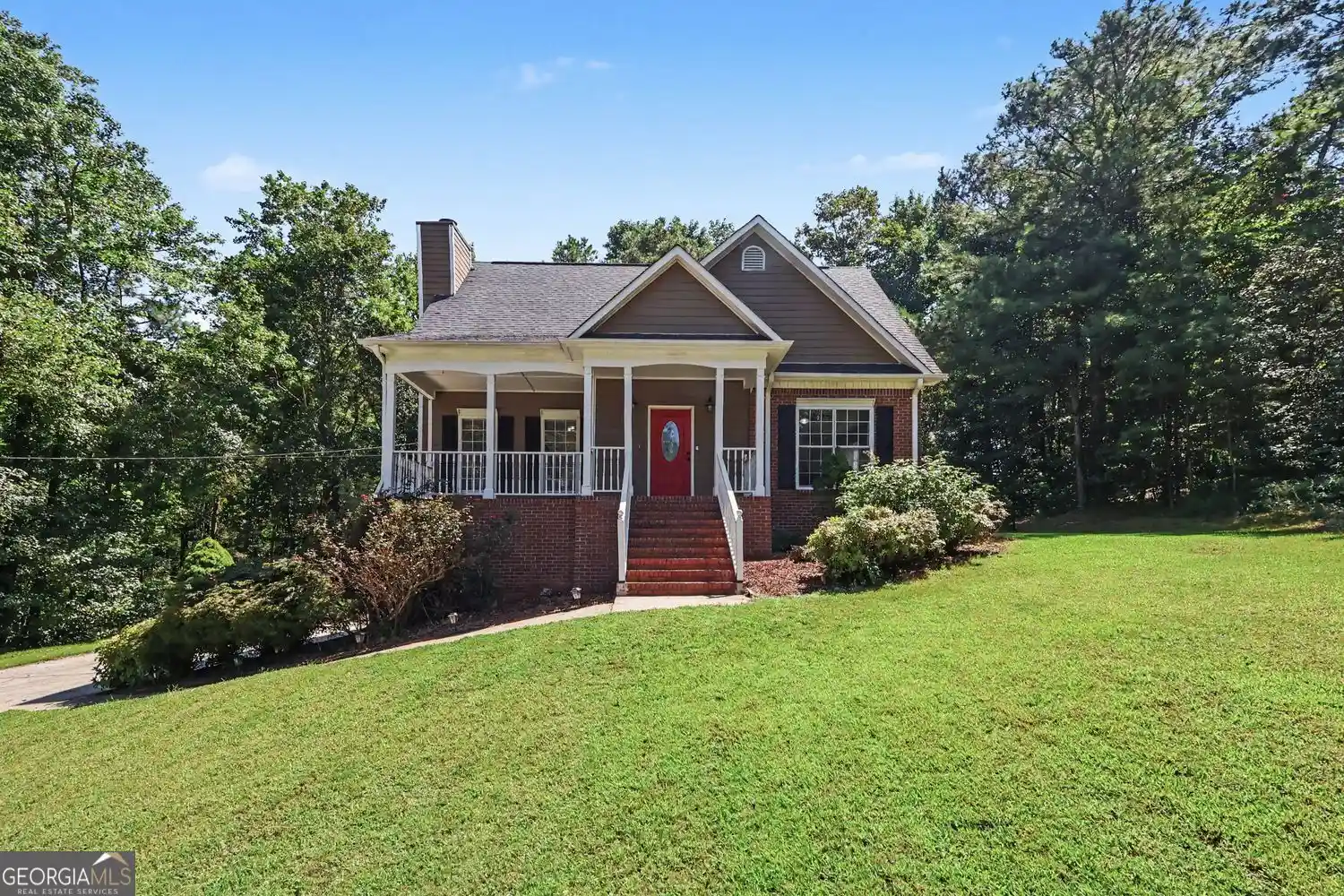 Photo 1 of Single family home for sale at 5142 Spring Glen Ct, Douglasville, GA 30135 | MLS# 10834315 | Listing updated on 2026-10-26